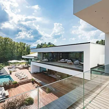 Hotel Ultima Geneve Mies
